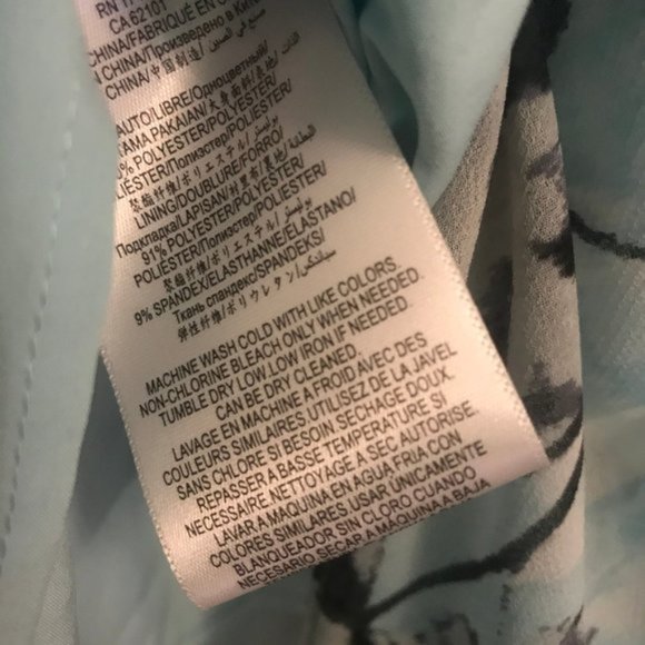 BCBGMAXAZRIA ISABELE FLORAL-PRINT MAXI DRESS Size 4 $298 - Picture 8 of 11